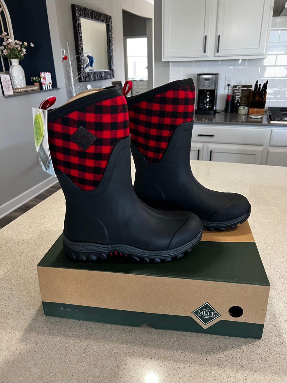 Muck Boot Company Women's Black & Red Plaid Winter Rain Boots